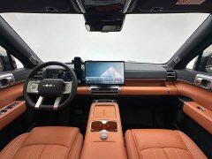 7 200KM2WDMax Edition - ფოტო 18