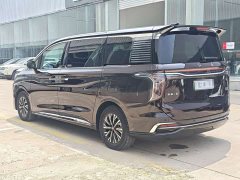 FAW HQ9 2.0T Luxury Edition - ფოტო 3