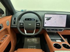 Li Auto L8 Pro - ფოტო 10
