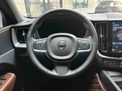 Volvo XC60 B5 AWDLuxury Edition - ფოტო 9