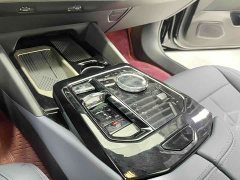 BMW i5 eDrive 35L M - ფოტო 17