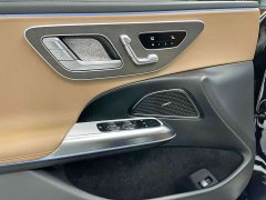 Mercedes-Benz E 300 L Fashion Version - ფოტო 16