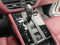 Porsche Macan 2.0T - ფოტო 16