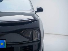 Li Auto L8 Pro - ფოტო 13