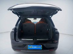 Li Auto L8 Pro - ფოტო 9