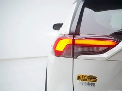 Toyota RAV4 2.0L CVT2WD Edition - ფოტო 14
