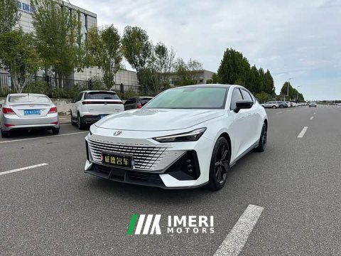 2023 Changan UNI-V 1.5T Premium Version - ავტომობილი ჩინეთიდან