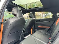 Changan UNI-V 1.5T Premium Version - ფოტო 14