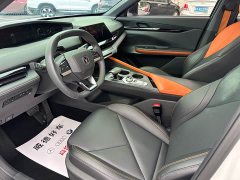 Changan UNI-V 1.5T Premium Version - ფოტო 7