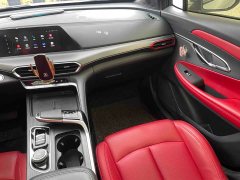 Changan UNI-T 1.5T Premium Version - ფოტო 14