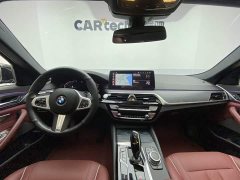 BMW 5 530Li Version M - ფოტო 13