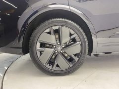 Li Auto L7 Max Edition - ფოტო 11