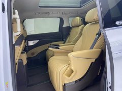 Denza D9 DM-i 980 AWD Version - ფოტო 19