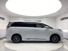 Denza D9 DM-i 980 AWD Version - ფოტო 4