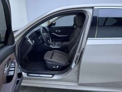 BMW 3 325Li M - ფოტო 11