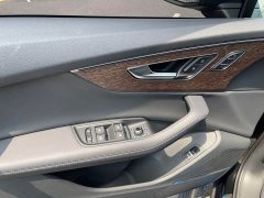 Audi Q7 55 TFSI quattro S line Version - ფოტო 9