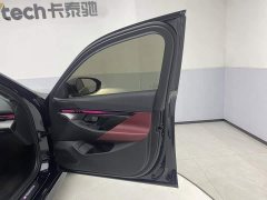 BMW i5 eDrive 35L M - ფოტო 16