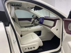 Voyah AWD Edition - ფოტო 18