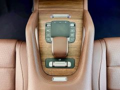 Mercedes-Benz GLS 450 4MATIC Version - ფოტო 19