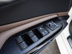 Lexus ES 200 Edition - ფოტო 11