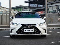 Lexus ES 200 Edition - ფოტო 3