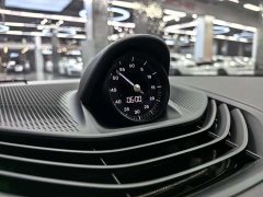 Porsche Taycan - ფოტო 13