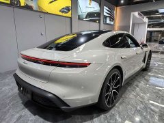 Porsche Taycan - ფოტო 4