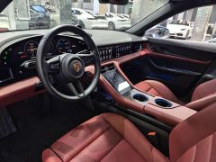 Porsche Taycan - ფოტო 7