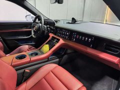 Porsche Taycan - ფოტო 10