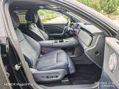 Voyah AWD Edition - ფოტო 15