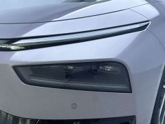 Xpeng P7 EV 725 Max Flagship Edition - ფოტო 2