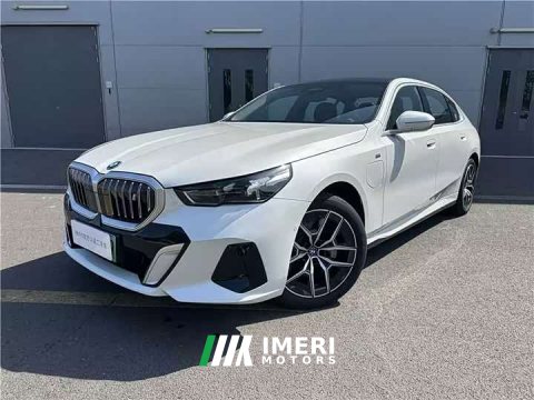 2026 BMW i5 eDrive 35L M - ავტომობილი ჩინეთიდან