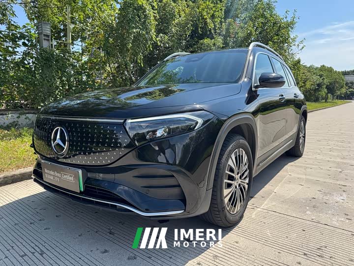 Mercedes-Benz EQB 260
