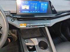Changan UNI-V 1.5T Premium Version - ფოტო 13