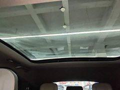 Changan UNI-V 1.5T Premium Version - ფოტო 18