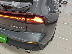 Changan UNI-V 1.5T Premium Version - ფოტო 8
