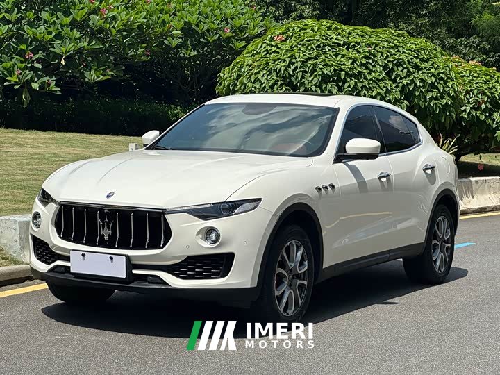 BMW Levante 3.0T Edition - ავტომობილი ჩინეთიდან