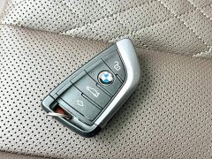 BMW iX3 Version - ფოტო 10