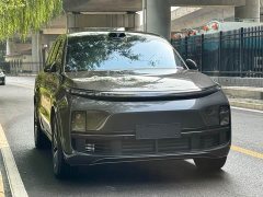 Li Auto L8 Max - ფოტო 3