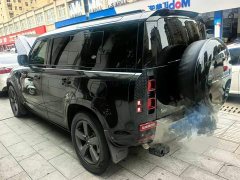 Land Rover 110 3.0T P400 X-DYNAMIC HSE - ფოტო 4