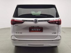 Buick GL8 ES Deluxe Version - ფოტო 2