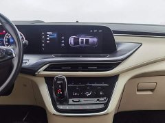 Buick GL8 ES Deluxe Version - ფოტო 8