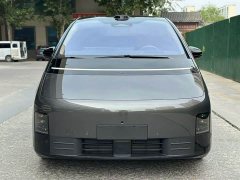 Li Auto MEGA Home Edition - ფოტო 2