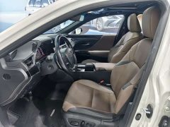 Lexus ES 200 Edition - ფოტო 5