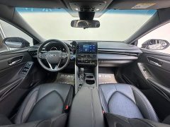 2.5L Luxury Edition - ფოტო 6