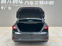 2.5L 2.0HSE Lite Edition - ფოტო 14