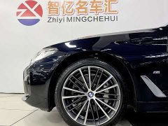 BMW 5 530Li Version M - ფოტო 10