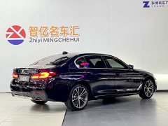 BMW 5 530Li Version M - ფოტო 11