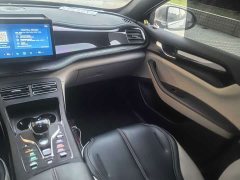 BYD PLUS DM-i 55KM Premium Version - ფოტო 7