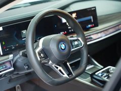 BMW i7 eDrive50L M - ფოტო 12